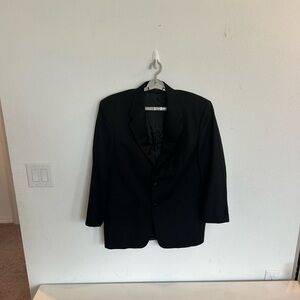 Adolfo Made in Italy Men’s Black Tuxedo Stlye  Coat

Size 44RE